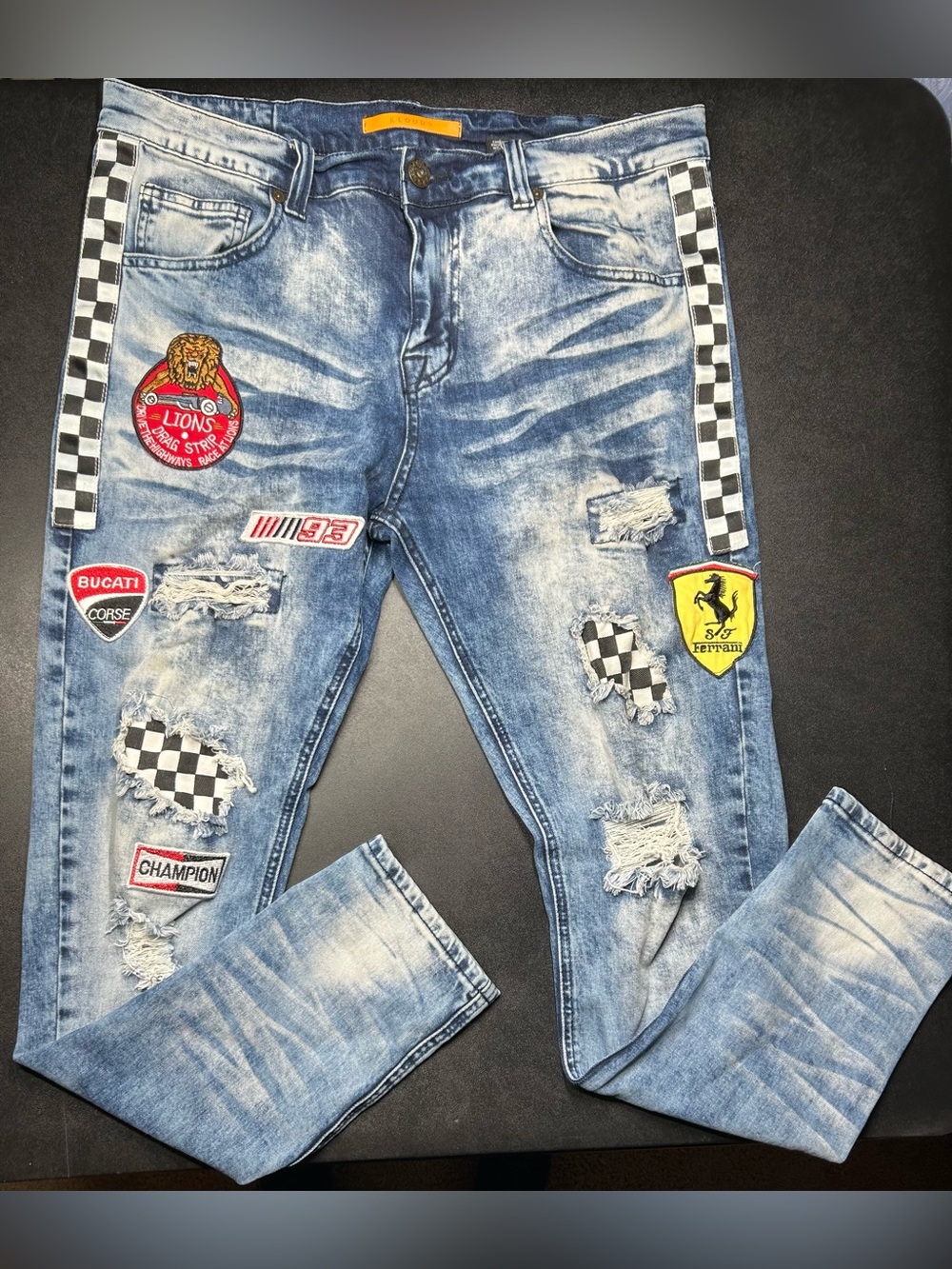 Kloud 9 Men’s Size 36x32 Blue Denim Distressed Racing Denim Patch Jeans
